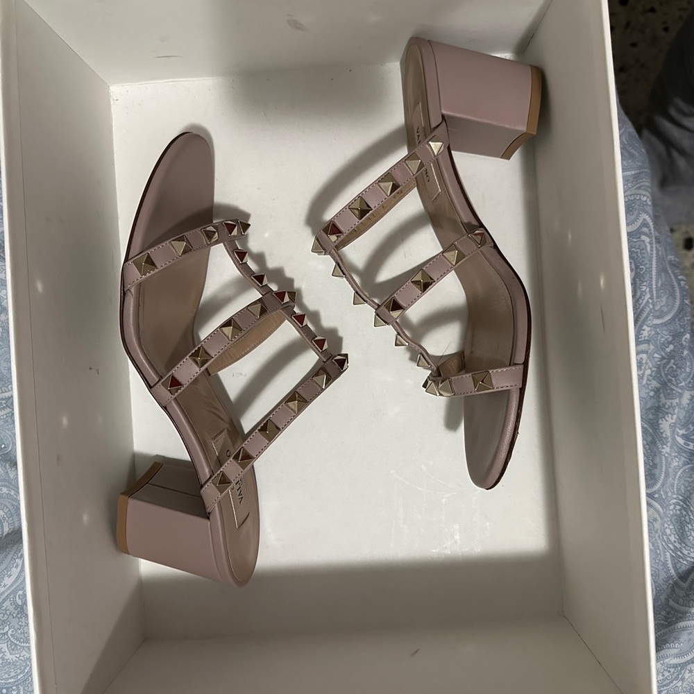 Valentino Garavani Rockstud Slide Sandal